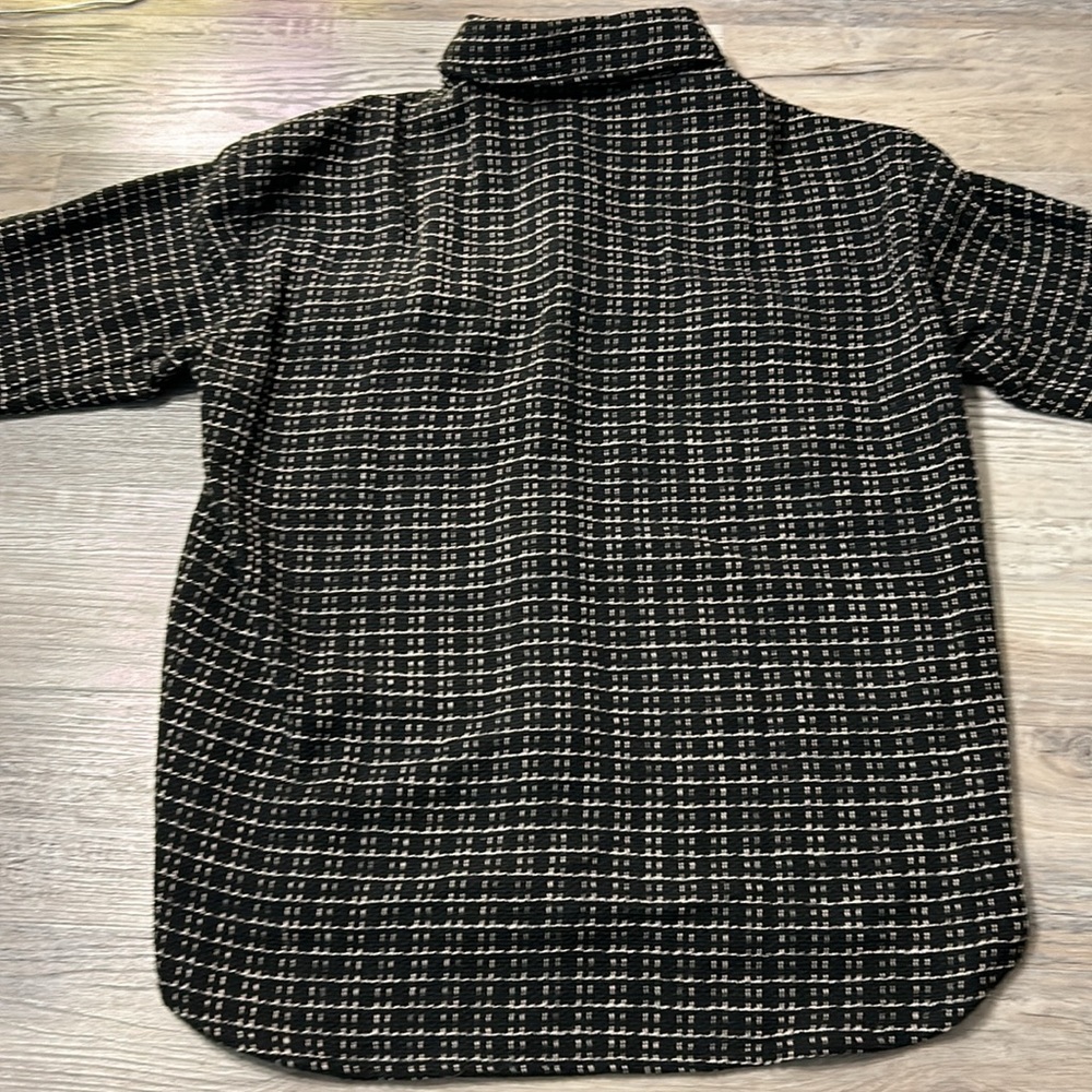 Nwt Ebossy Shacket - image 5